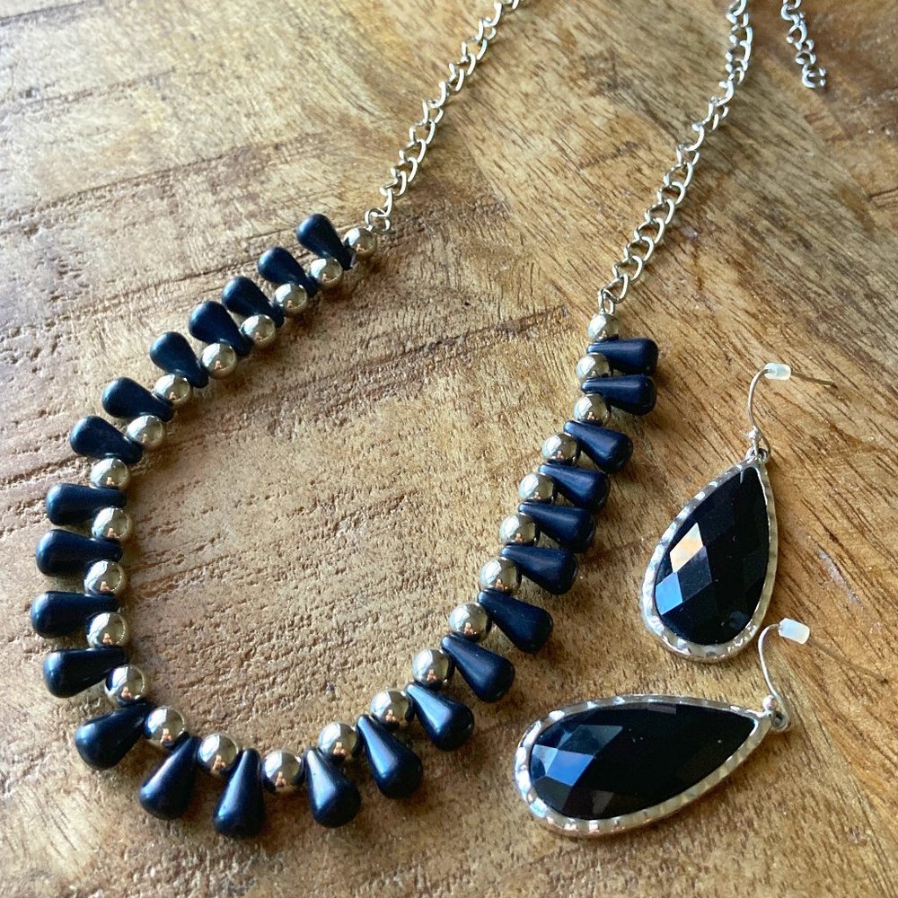 Black & Silver Necklace + Earrings Set